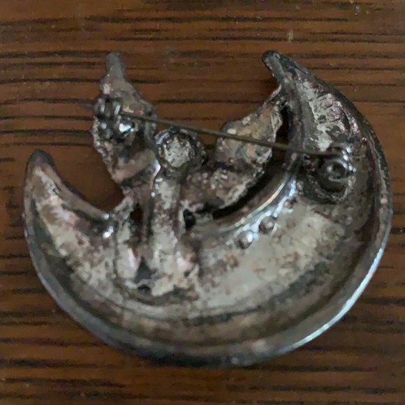 Angel on the moon vintage pin /brochure - Picture 5 of 7